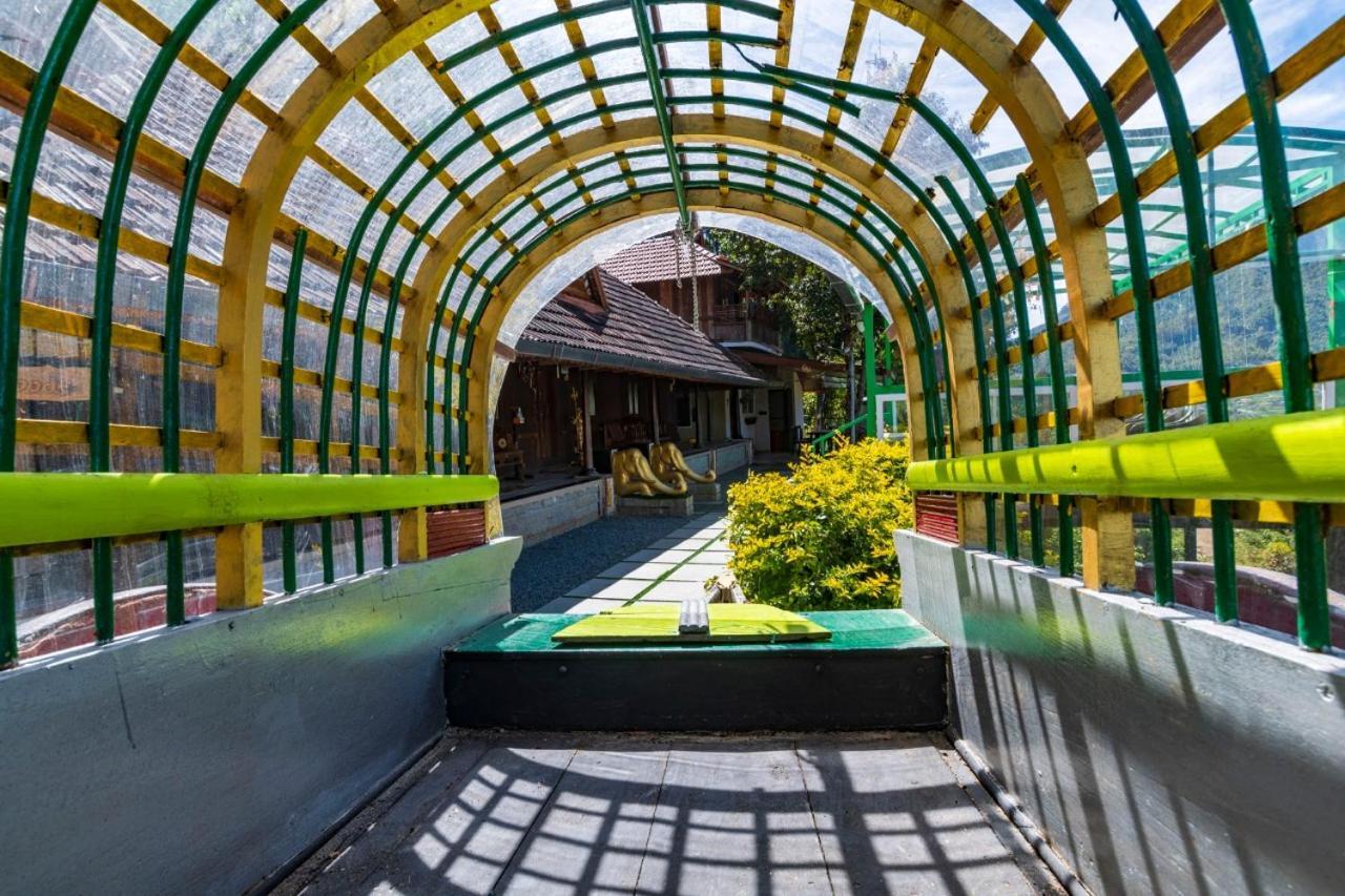 Castillo De Woods , The Private Luxury Villa , 8 Bhk, Vattavada Kottakamboor Exterior foto