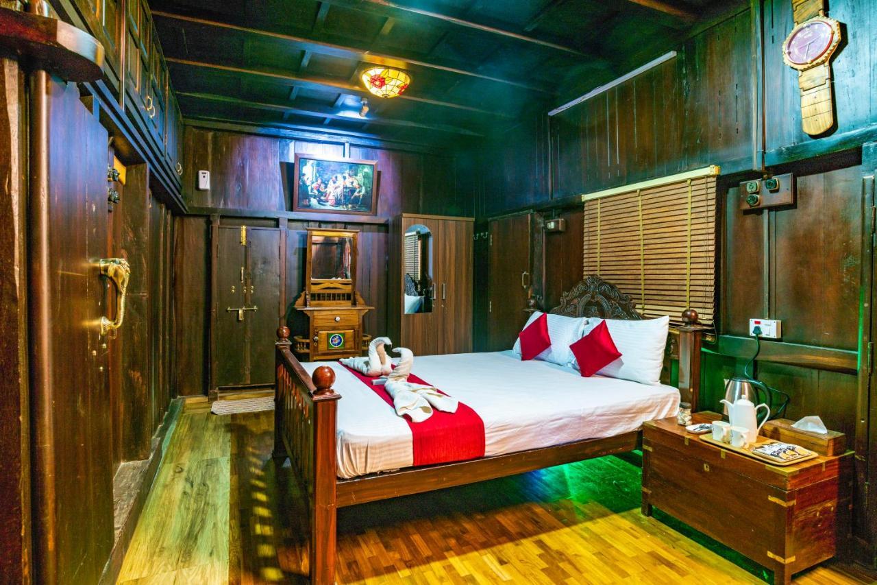 Castillo De Woods , The Private Luxury Villa , 8 Bhk, Vattavada Kottakamboor Exterior foto