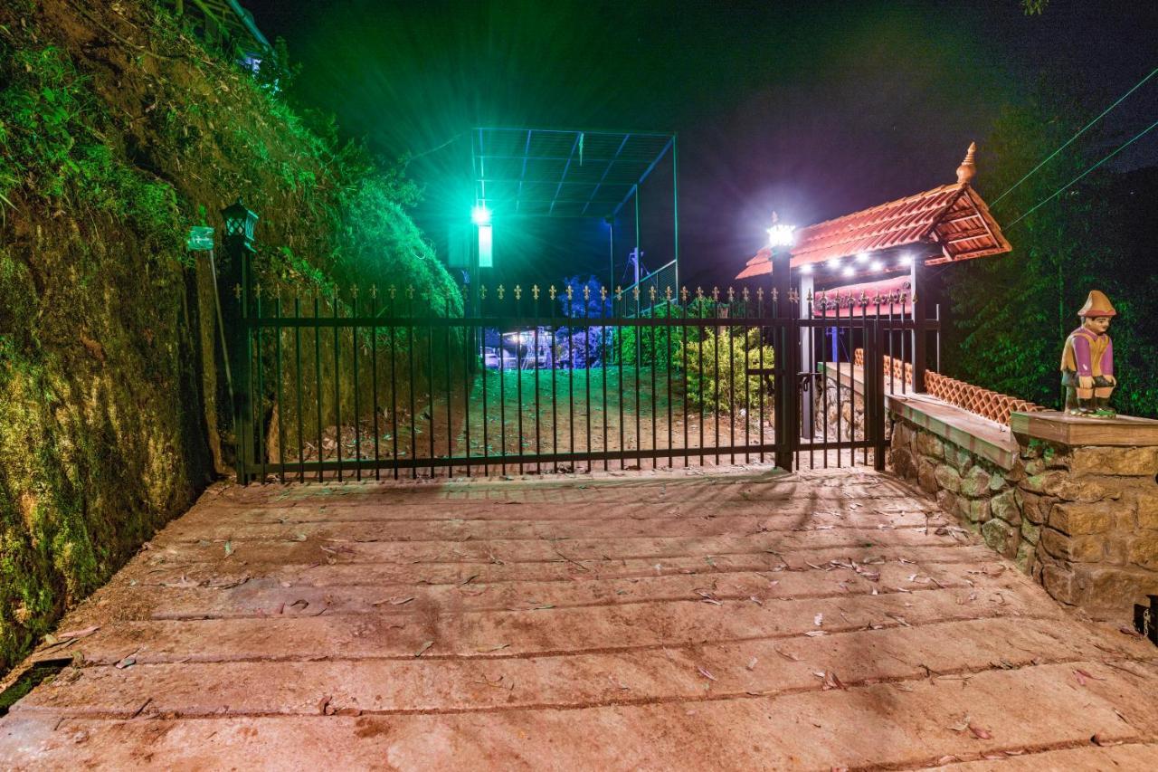 Castillo De Woods , The Private Luxury Villa , 8 Bhk, Vattavada Kottakamboor Exterior foto